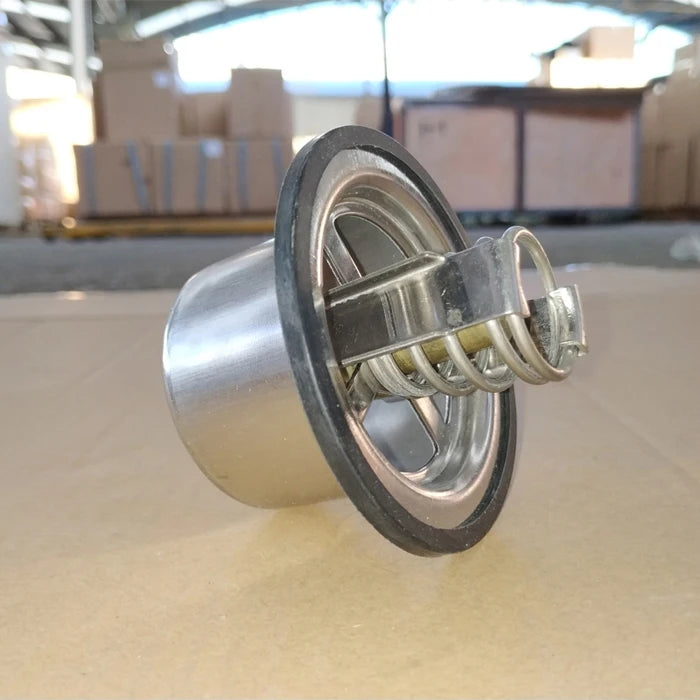 Sinotruk Howo Heavy Duty Truck Parts Weichai Engine Thermostat VG1500060117