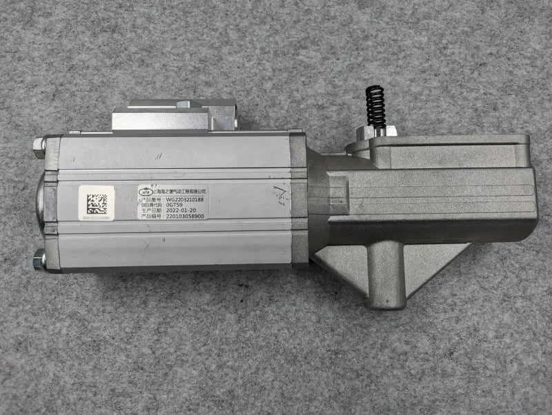 WG2203210188 CNHTC Transmission Gear Shift Booster (left)