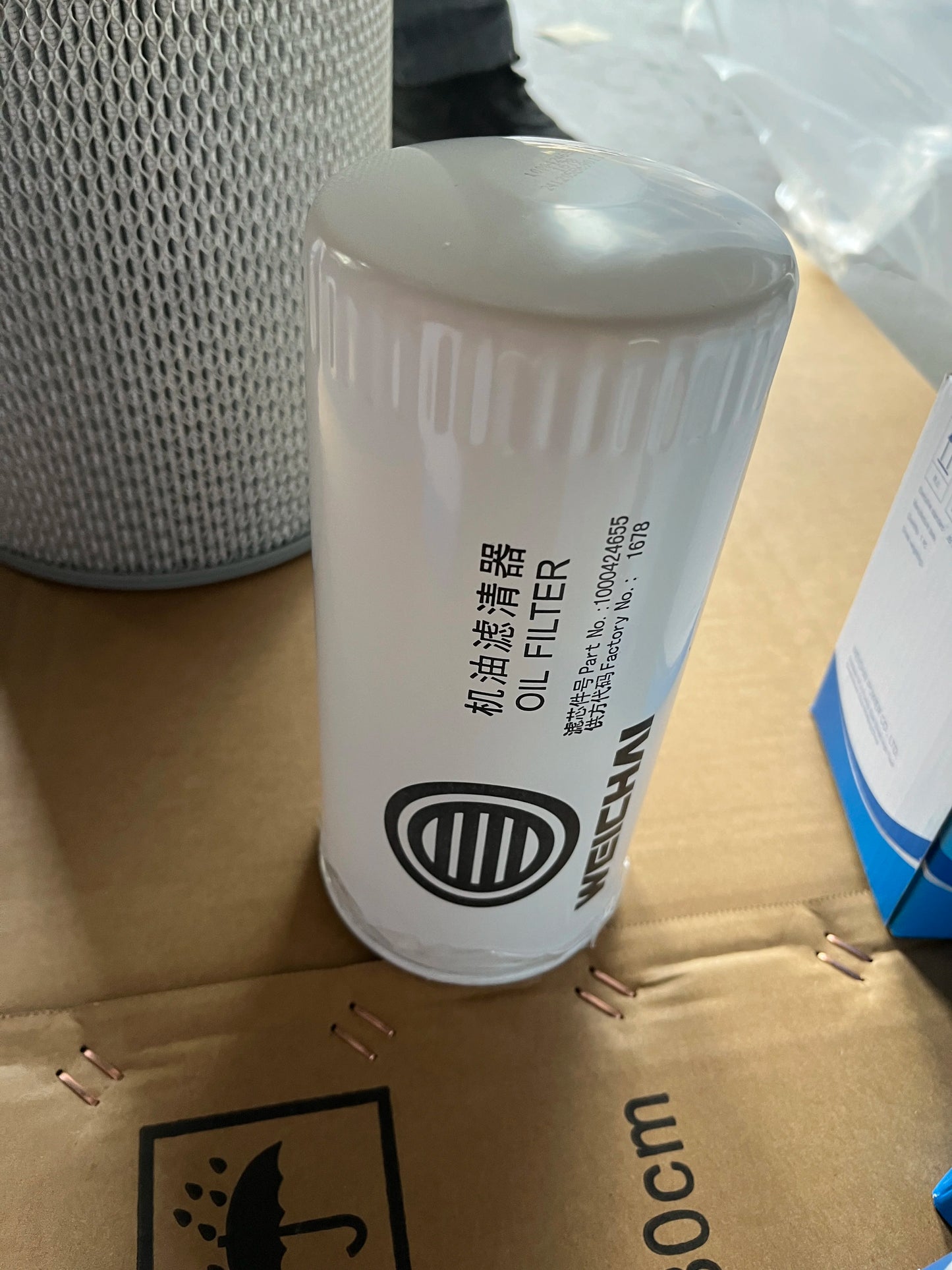 Original High Quality Oil Filter 1000424655