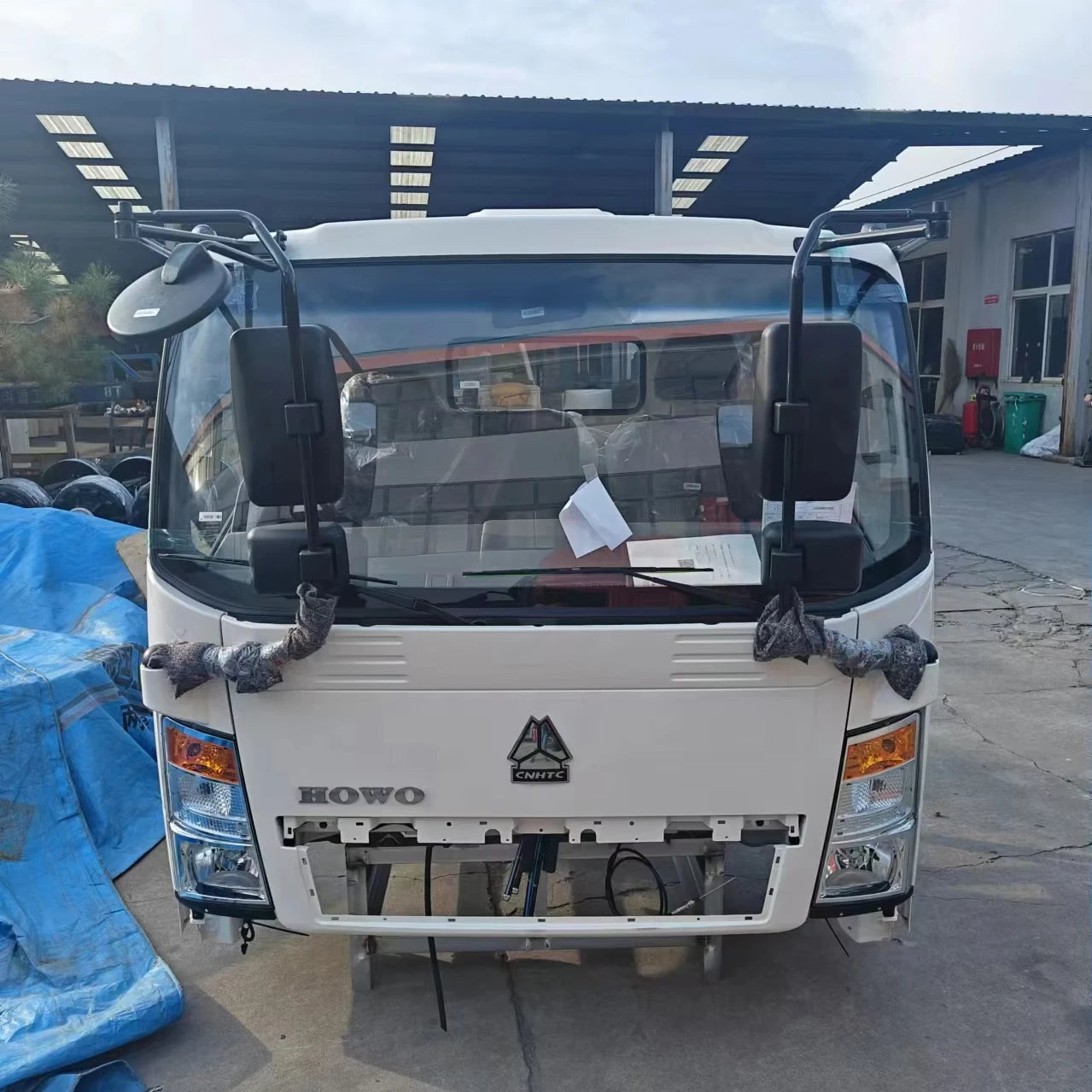 SINOTRUK HOWO Light Truck Cabin Howo Cargo Truck Cabin Howo Left Hand Drive Cabin