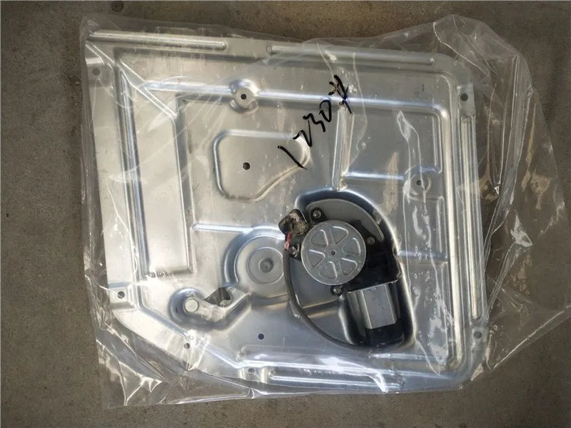 WG1642330104 HOWO Right Door Electric Glass Lifter Assy