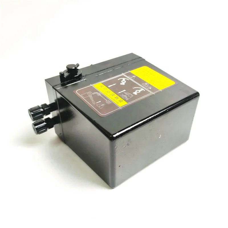 Cab Spare Parts WG9719820001 Hydraulic Hand Pump