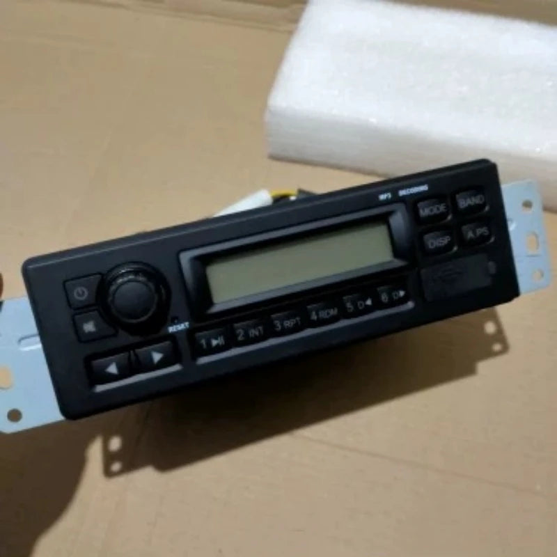 FG9804780003 HOWO LIGHT TRUCK MP3 Radio Player 24V