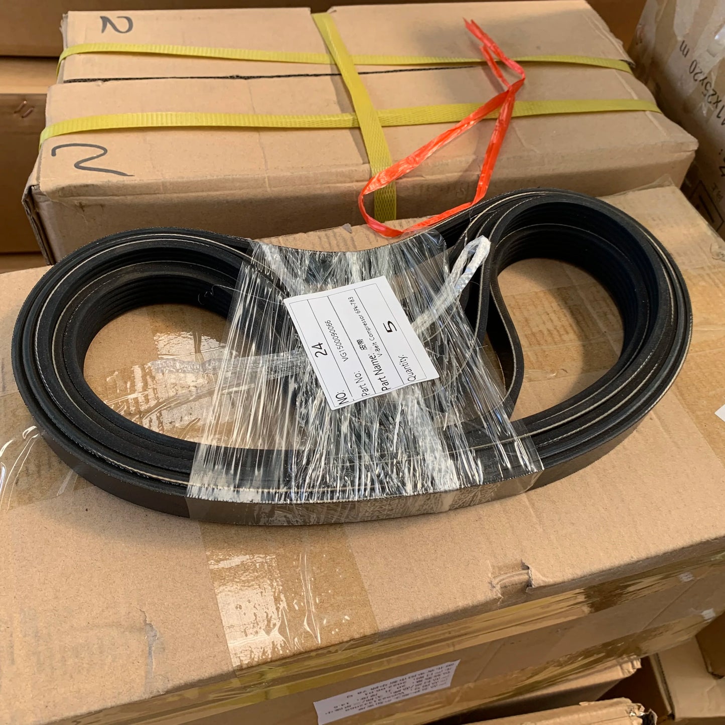 Sinotruk HOWO Engine Parts Generator Belt 6PK783 VG1500090066