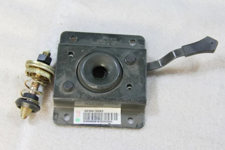 WG1664112027 SITRAK Mask Left Lock