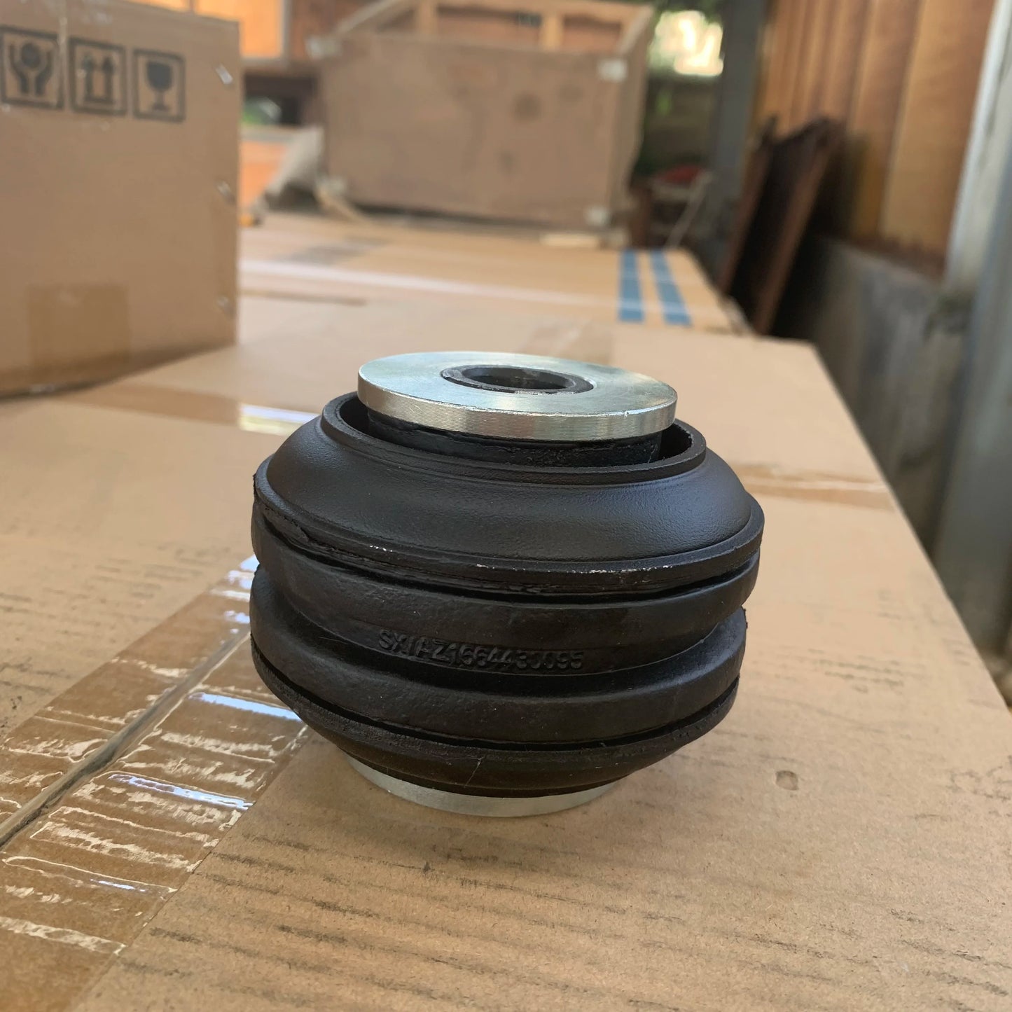 Sinotruk HOWO Truck Cabin Bushing AZ1664430095