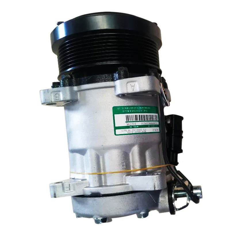 Sinotruk Heavy Truck MC11 Engine Air Conditioning Compressor 200V77970-7028