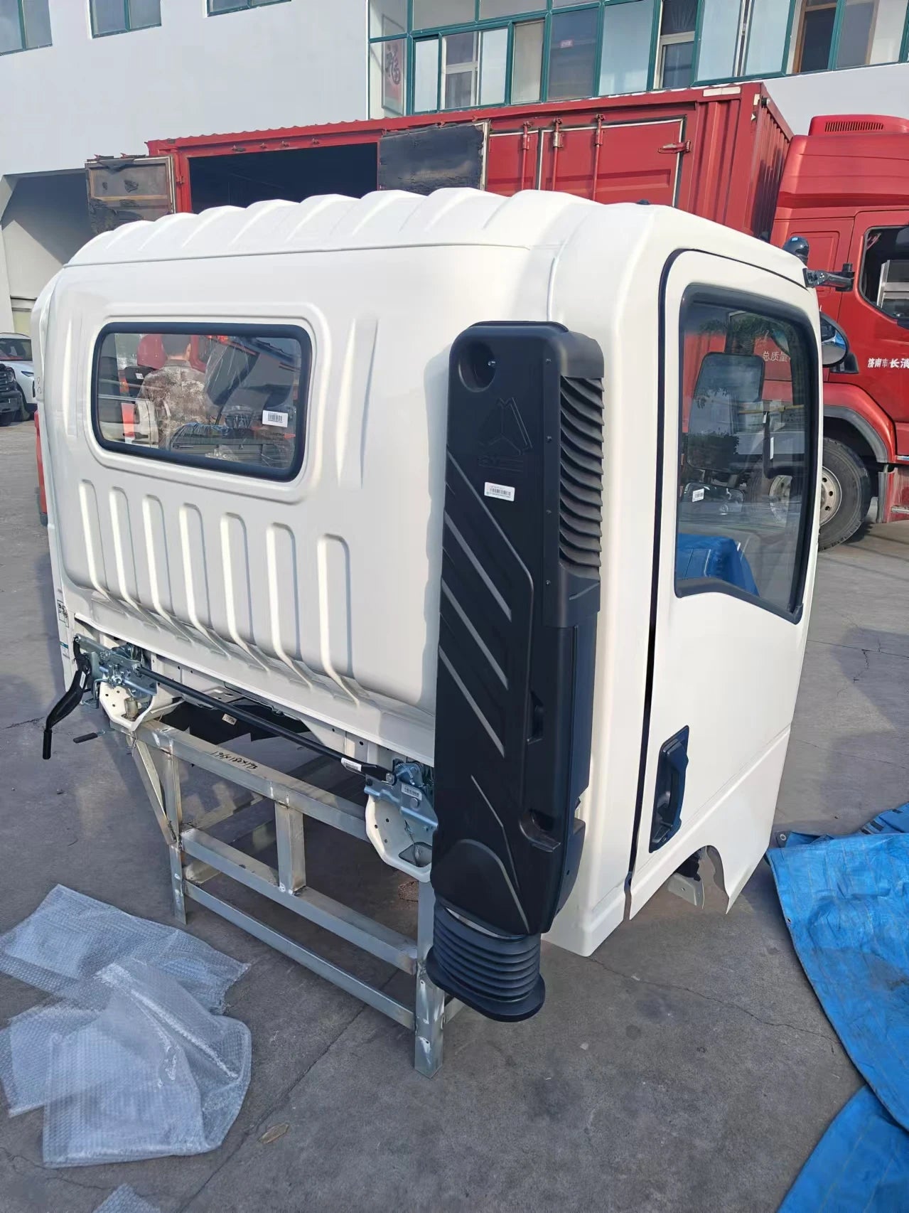 SINOTRUK HOWO Light Truck Cabin Howo Cargo Truck Cabin Howo Left Hand Drive Cabin
