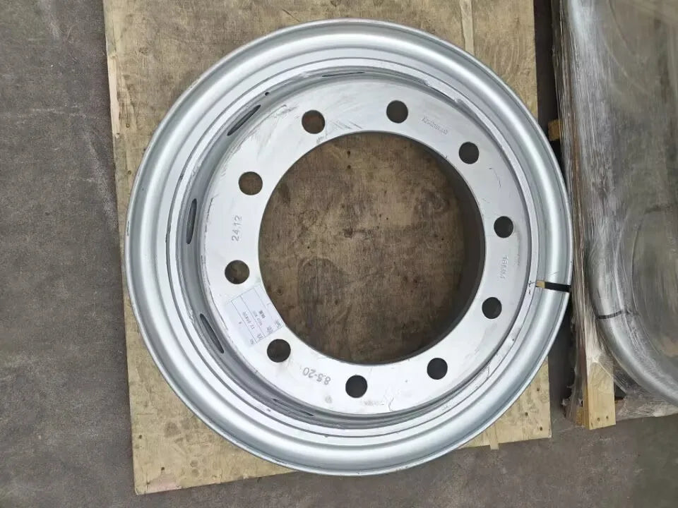 Sinotruk Howo New Condition Parts Wheel Rim 8.5-20 Model AZ9631610010