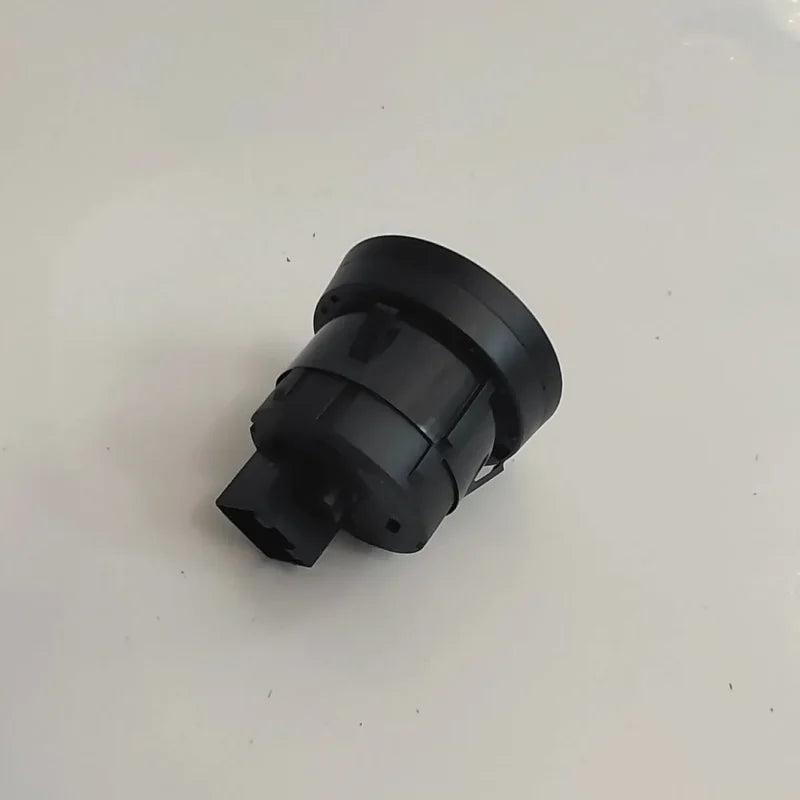 WG9918580009 HOWO A7 Head Lights Switch
