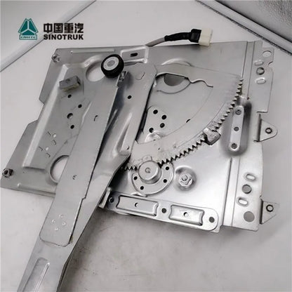 WG1664330004 SITRAK T7H Right Window Glass Lifter Assembly