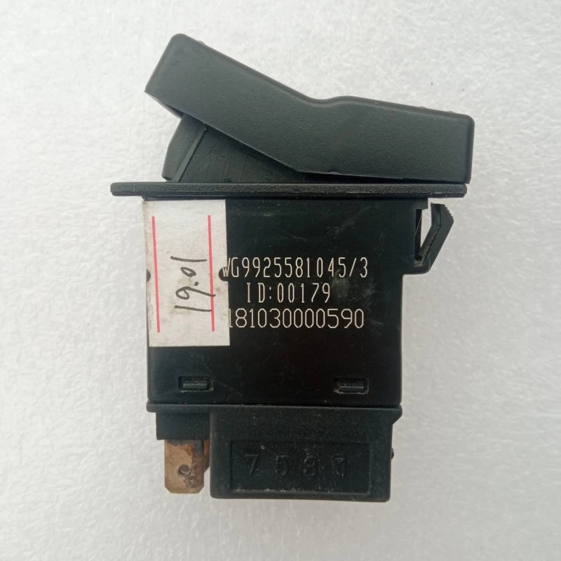 WG9925581045 HOWO T7H Cab Lift Switch
