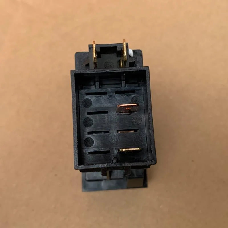 WG9925581033 HOWO T7H Exhaust Brake Linkage Cut-off Switch