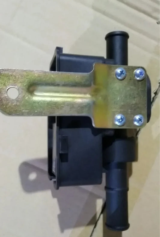 712W61967-0030 HOWO TX Water Valve