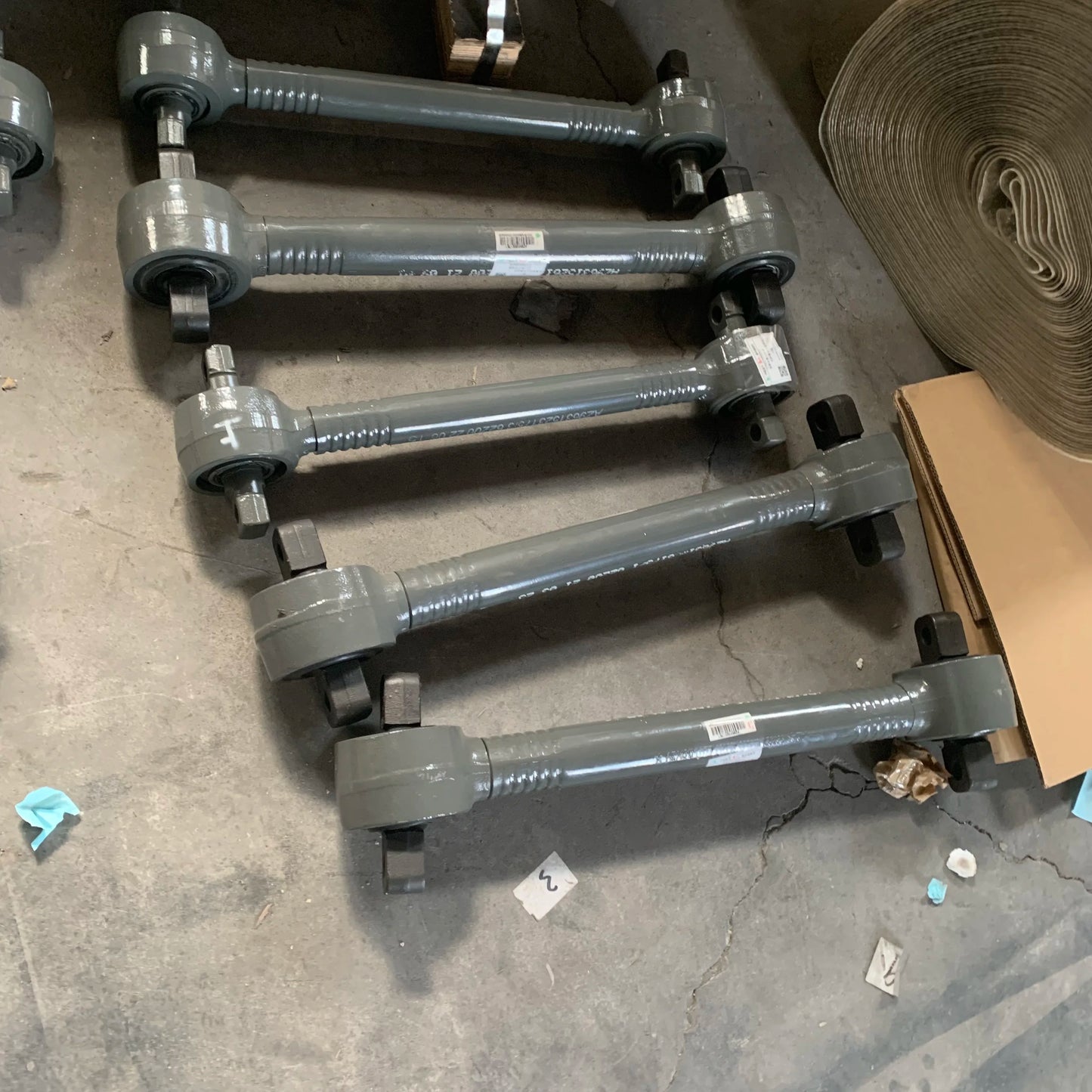 SINOTRUK HOWO Parts AZ9631523175 Lower Thrust Rod