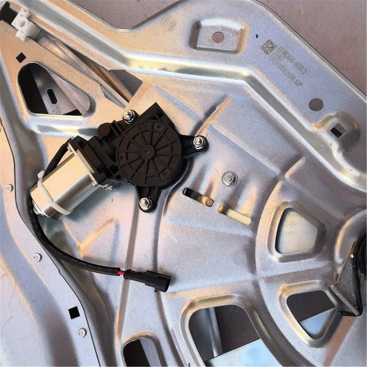 YZ166233000002 SITRAK C7H Right Door Electric Glass Regulator Assembly