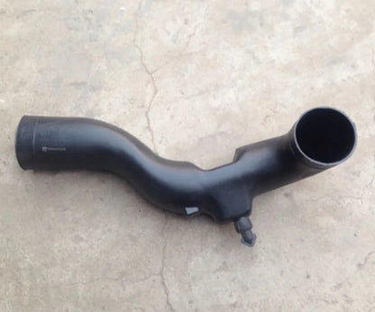 Good Quality Engine Parts Air Intake Pipe WG9725192902