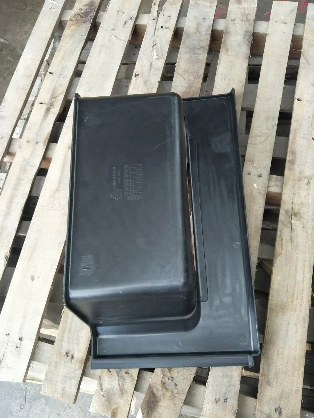 Sinotruk Howo Spare Parts Left Lower Step WG1642242103