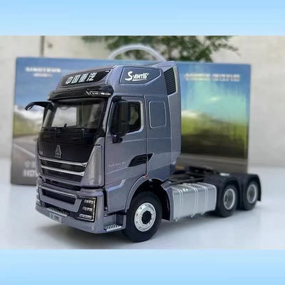 DELICATE/EXQUISITE SINOTRUK HOWO T7H 1:36 Tractor Head Model