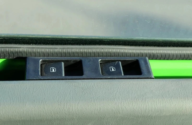 WG1642330181 HOWO Left Door Window Glass Lift Control Switch