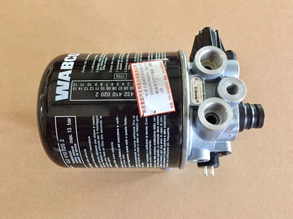 Sinotruk HOWO A7 Shacman F3000 H3000 Dump Truck Spare Parts Air Dryer DZ95189362020