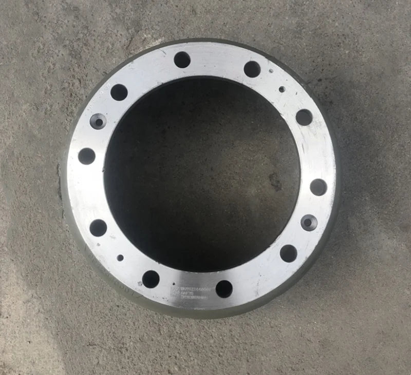 China Factory Truck Brake Drum WG9112440001