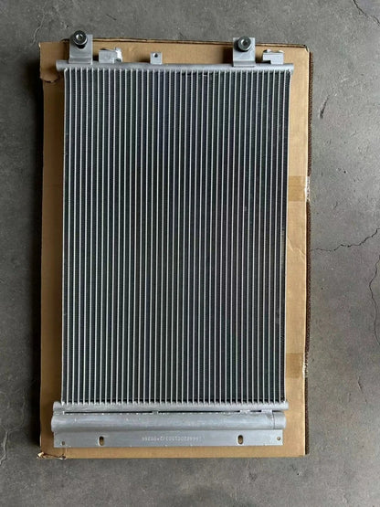 WG1664820116 HOWO A7 380HP Air Conditioner Condenser