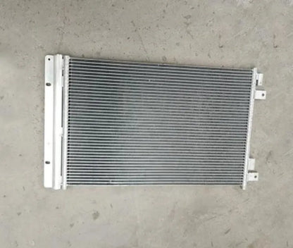 WG1664820116 HOWO A7 380HP Air Conditioner Condenser