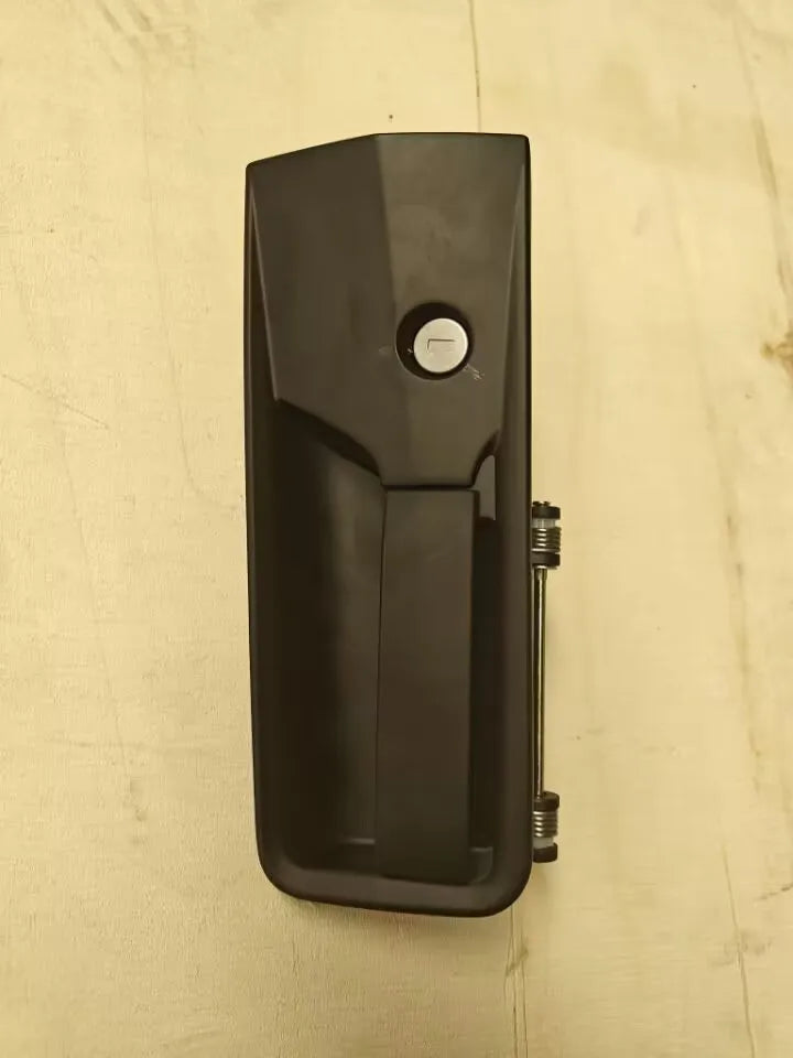 Sinotruk Howo A7 Truck Cabin Door Handle New Condition Model WG1664340004