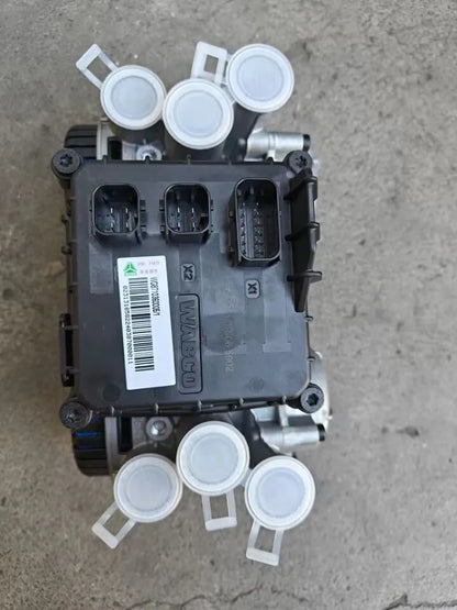 SINOTRUK HOWO T7H New Truck Parts Sitrak EBS3 WG8710360005