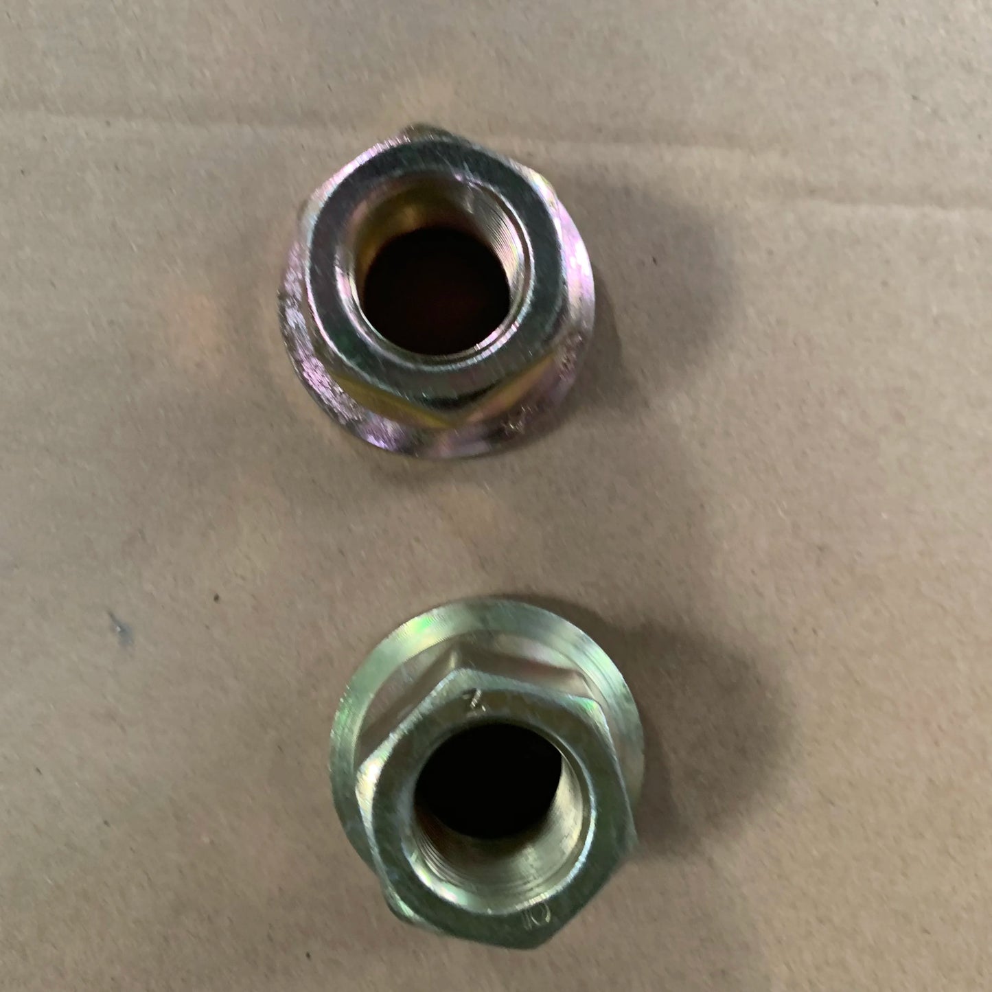 SINOTRUK HOWO Wheel Bolt WG9100410104