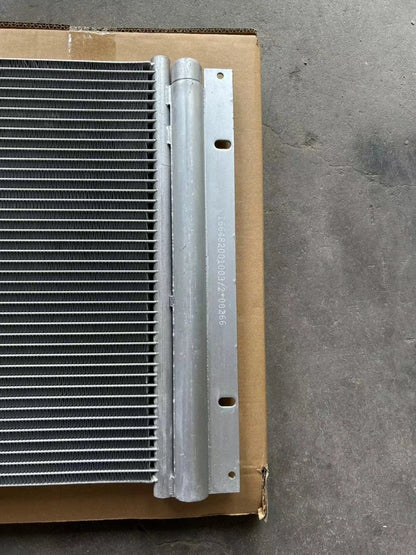 WG1664820116 HOWO A7 380HP Air Conditioner Condenser