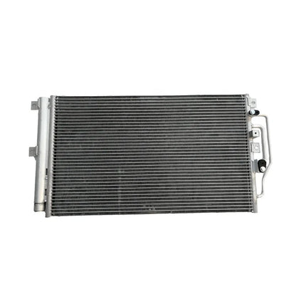Sinotruk Howo Truck Parts Engine Spare Parts WG1642821005 Condenser