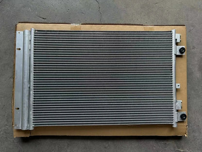 WG1664820116 HOWO A7 380HP Air Conditioner Condenser