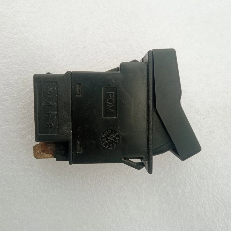 WG9925581045 HOWO T7H Cab Lift Switch