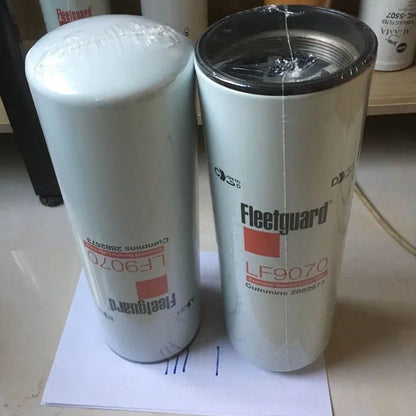 LF9070 OIL FILTER 2882673
