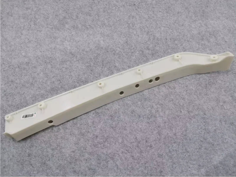 812W41610-0022 SITRAK C7H Front Bumper Decorative Sheet R