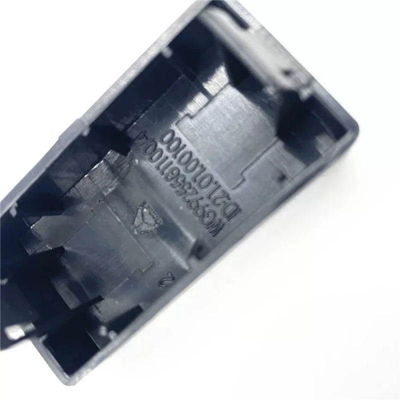WG9925581100 HOWO A7 T7H Blind Hole Switch