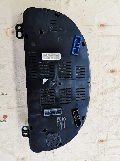 Sinoruk SITRAK C7H Combination Instrument WG9716582214